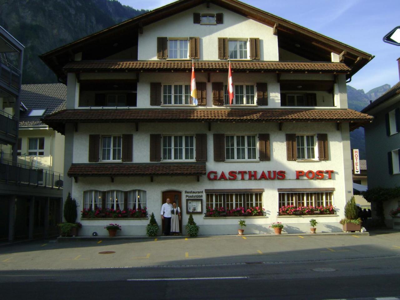 Gasthaus Post Muotathal Екстериор снимка